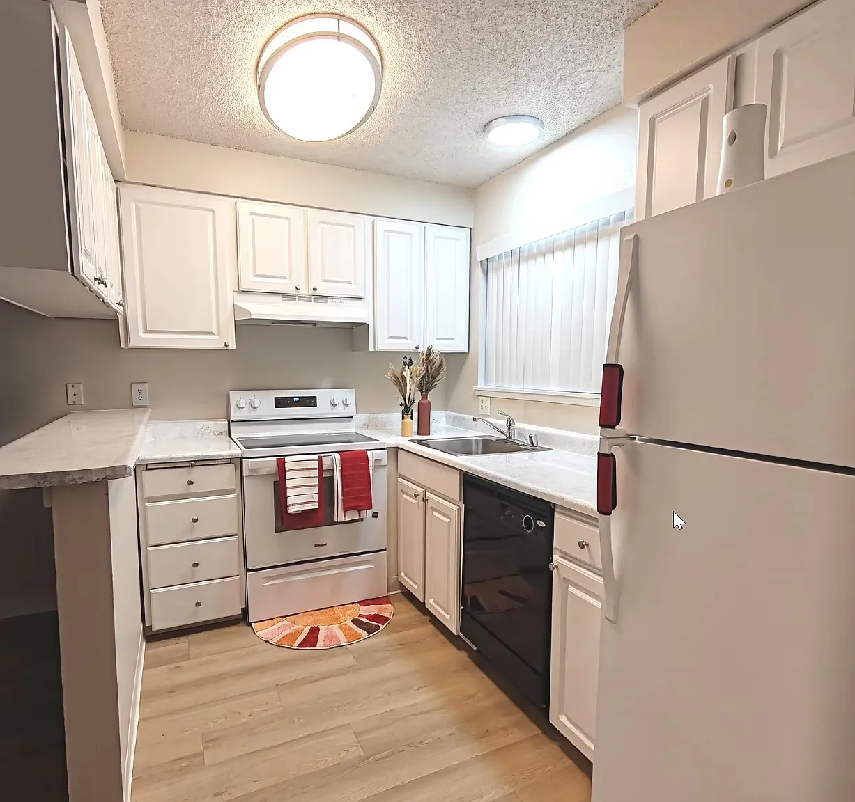 Trailwood Apartment Homes — Photo 3