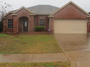 2312 Montego Dr, Arlington, TX 76002