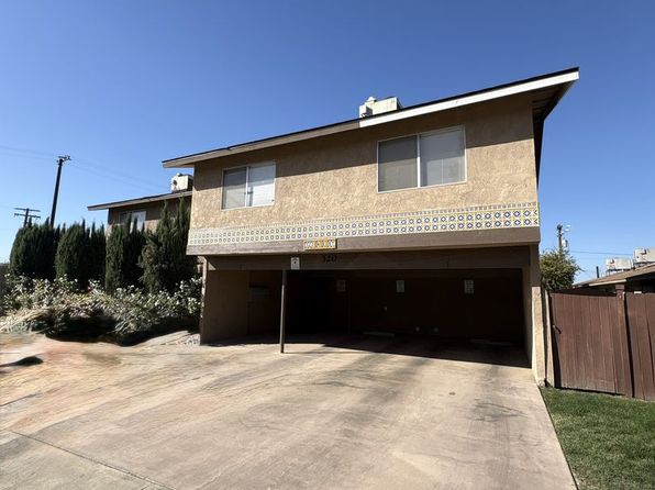 320 N E St APT 3