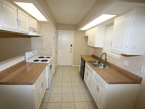 3rd image of 6115 Birchmont Dr