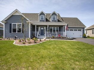 14 Hybrid Dr, Lakeville, MA 02347