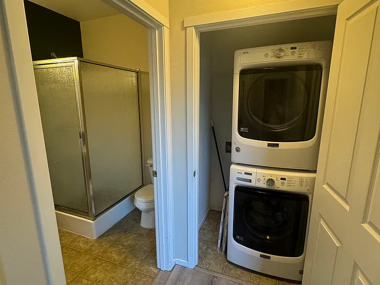 1906 NE Cadbury Ave #106 — Photo 5