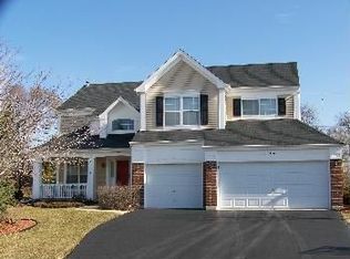 146 Wildflower Ln, Round Lake Beach, IL 60073