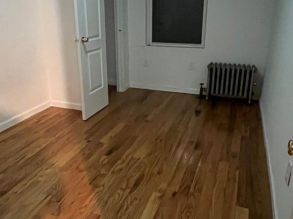 2nd image of 2131 Bruckner Blvd APT 1R