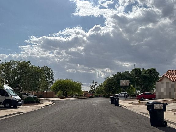 4th image of 11247 E Emelita Ave