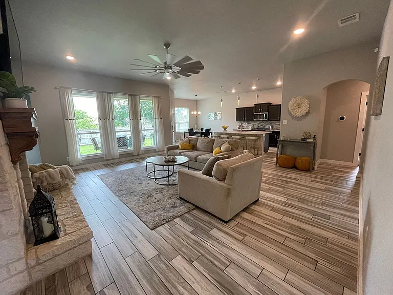 7109 Diamond Dove Dr — Photo 4