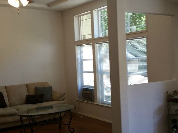 5th image of 11511 246th Avenue Ct E