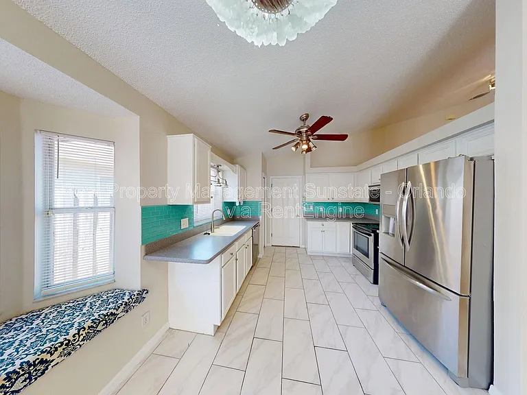 5662 Rywood Dr — Photo 13