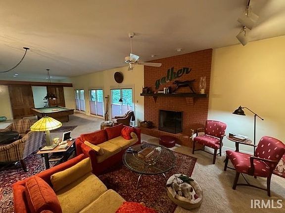 3rd image of 4023 Fall Creek Dr