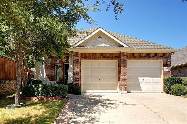 1st image of 315 Bentson Dr