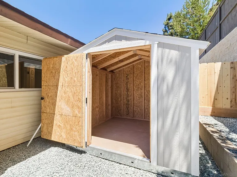 8717 Carribean Way — Photo 27