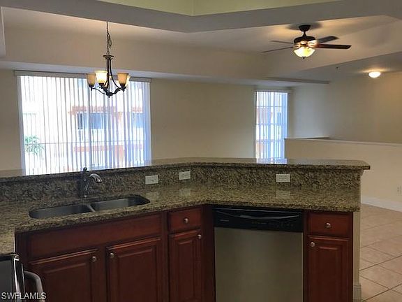 5th image of 4345 Cortina Cir