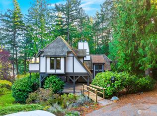 265 Quillayute Pl, La Conner, WA 98257