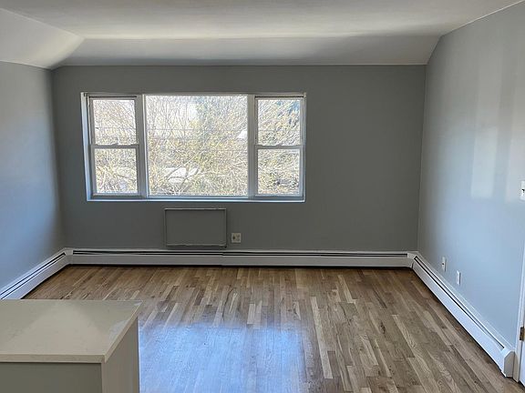 2nd image of 225 Huntington Ave #2