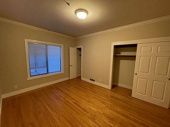 5th image of 1925 Jefferson St APT 201