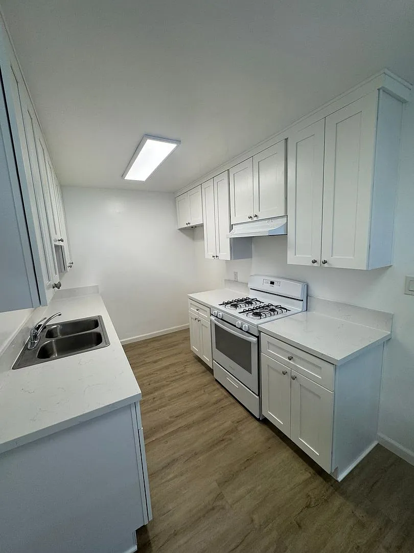 842-864 N Olive St, Orange CA. — Photo 2