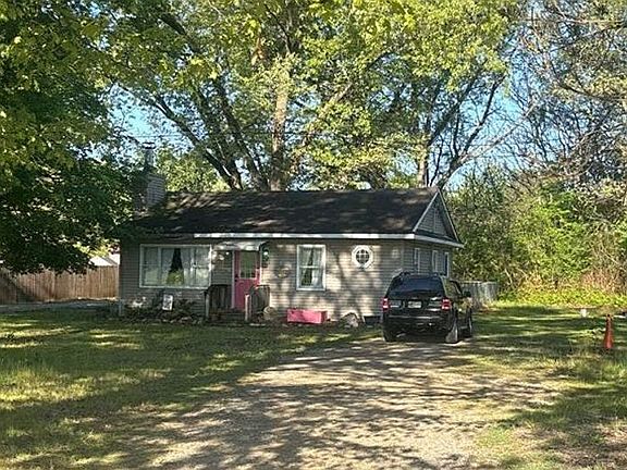 2nd image of 2128 S 17th St