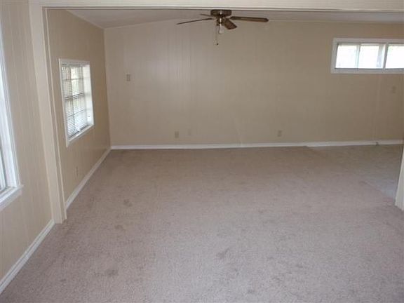 2nd image of 1265 S Bowie Dr