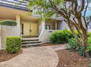 1 Gloucester Rd APT 403, Hilton Head Island, SC 29928