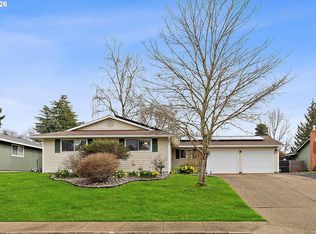 1704 N Meridian St, Newberg, OR 97132