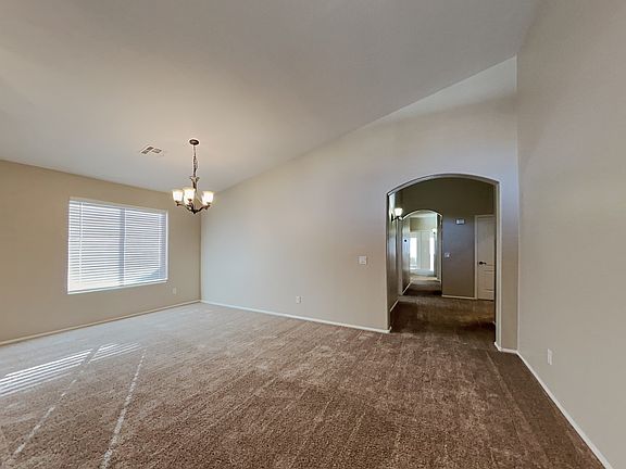 5th image of 760 E Melanie St