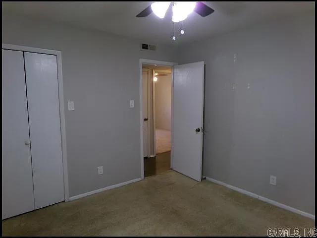 3915 Saint James Ct — Photo 19