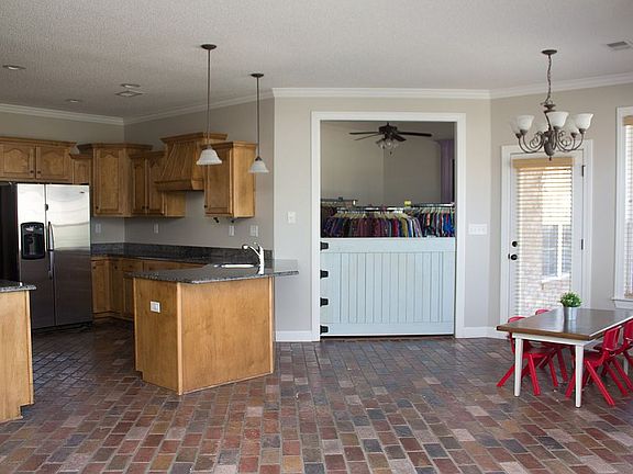 Breakfast Nook/Kitchen