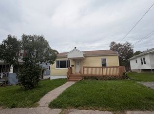 205 E Cheltenham Rd, Syracuse, NY 13205