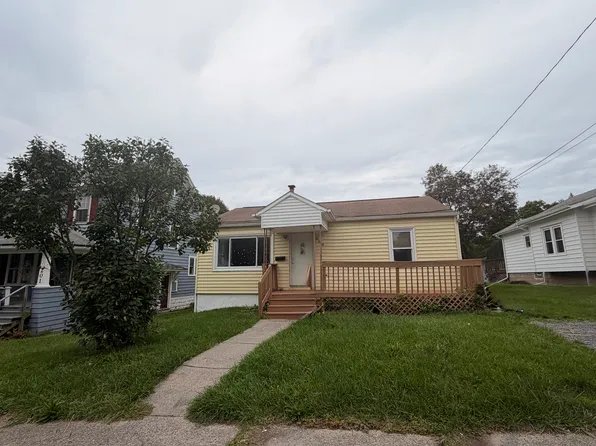 205 E Cheltenham Rd, Syracuse, NY 13205