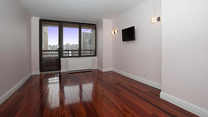 Rented by Fenwick Keats Real Estate | media 33