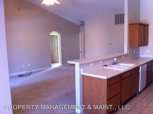 2nd image of 252 Walker St