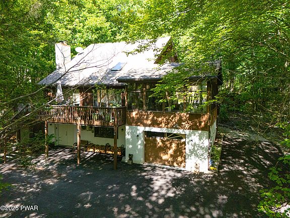 2nd image of 30 N Gate Ct S