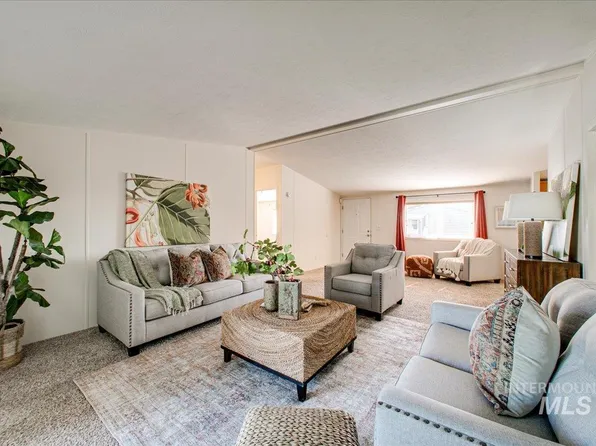 130 N Rainbow Dr, Boise, ID 83713