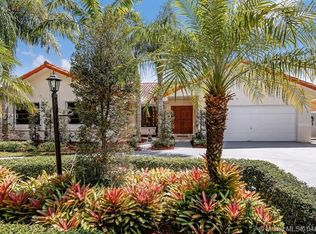 8920 SW 159th Ter, Palmetto Bay, FL 33157