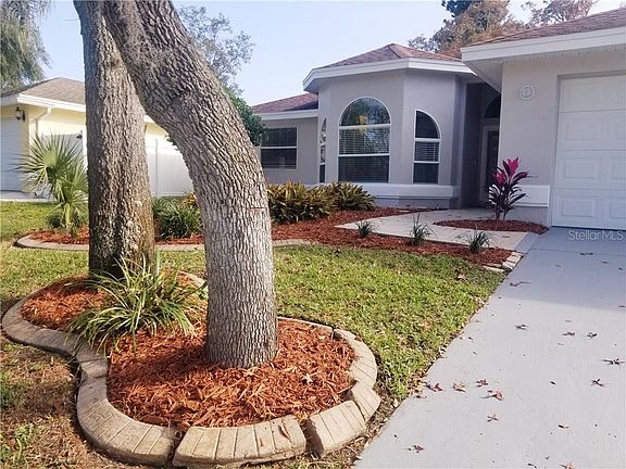 2nd image of 4859 Harbor Woods Dr