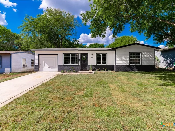 215 Pilgrim Dr, San Antonio, TX 78213