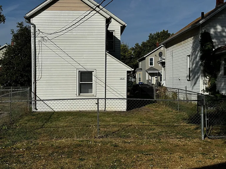 1519 N Ripley St — Photo 13
