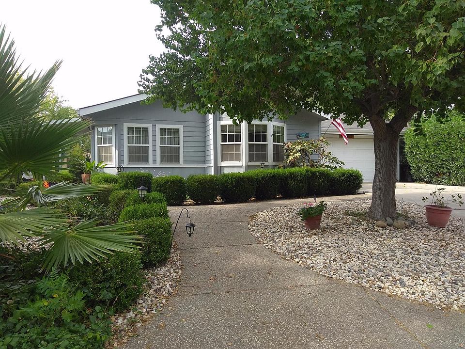 1st image of 6221 Oak Lakes Ln