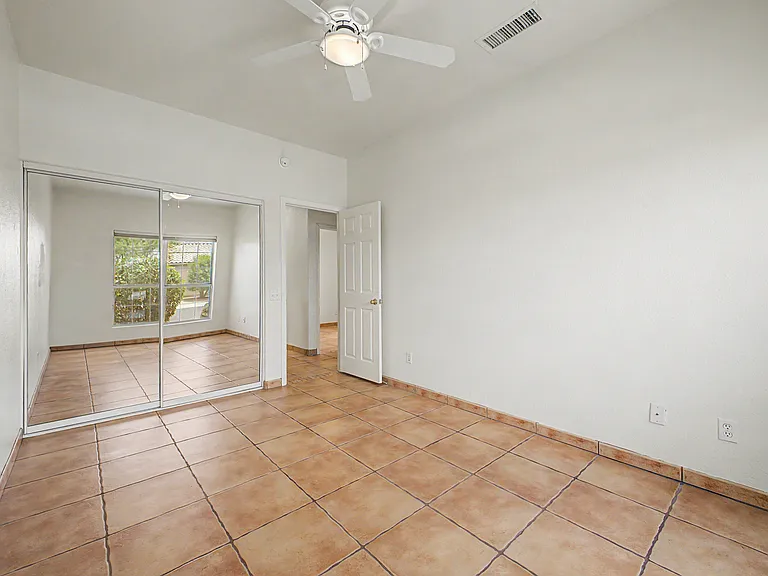 691 S Sahuaro Dr — Photo 14