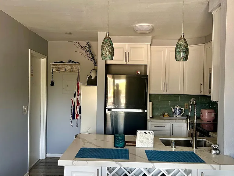 3950 Cleveland Ave #202 — Photo 6