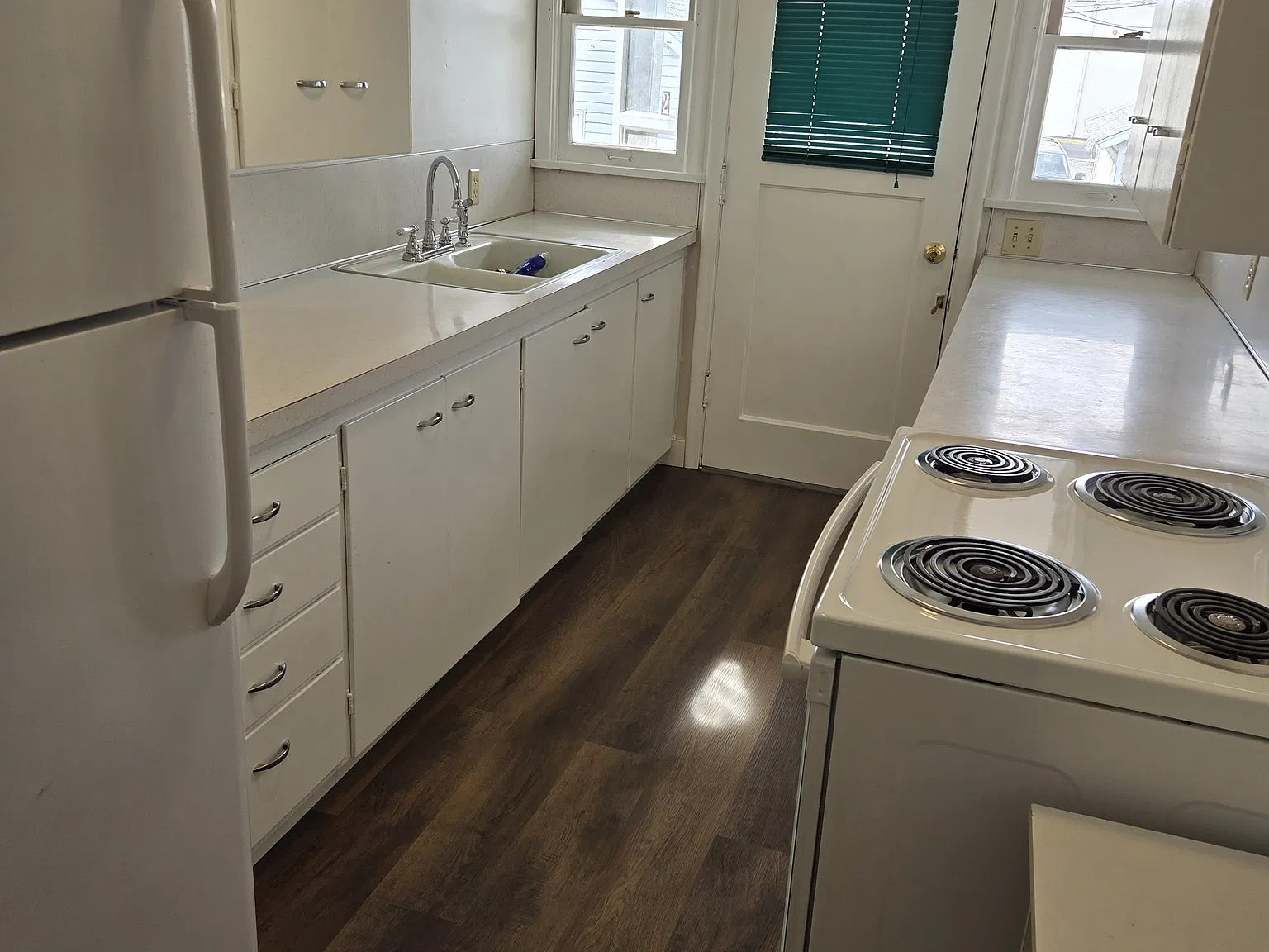 1 bed, 725 sqft, $650 — Photo 2