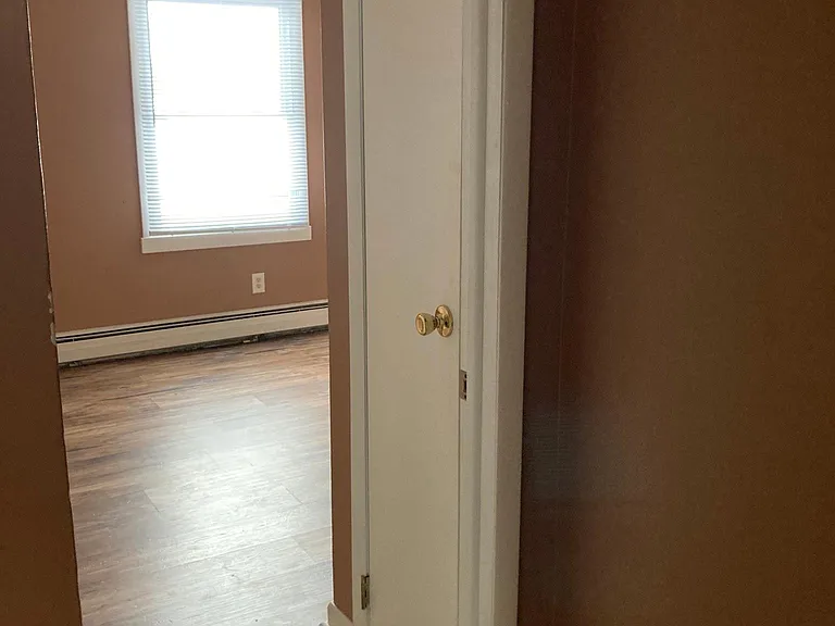164 Comet St #5 — Photo 17
