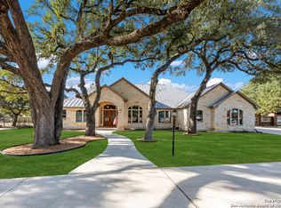 415 Redland Dr, Spring Branch, TX 78070