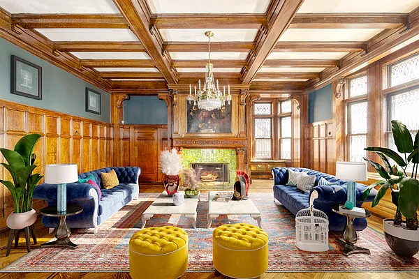 Sold by Compass | media 1