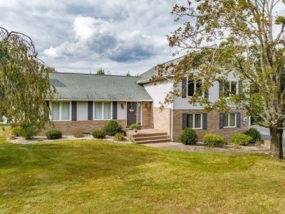 114 S West St, Feeding Hills, MA, 01030