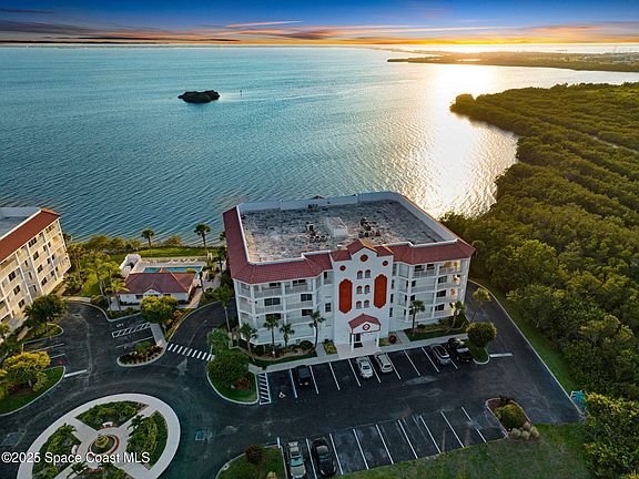 3rd image of 8984 Puerto Del Rio Dr Unit 202