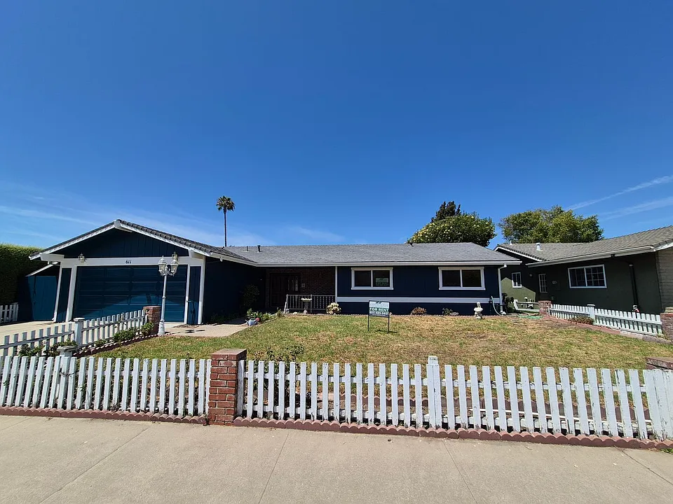 611 E Cherry Ave