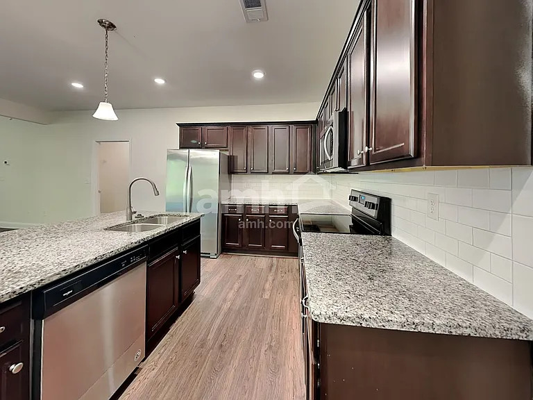 3478 Okelly Dr — Photo 4