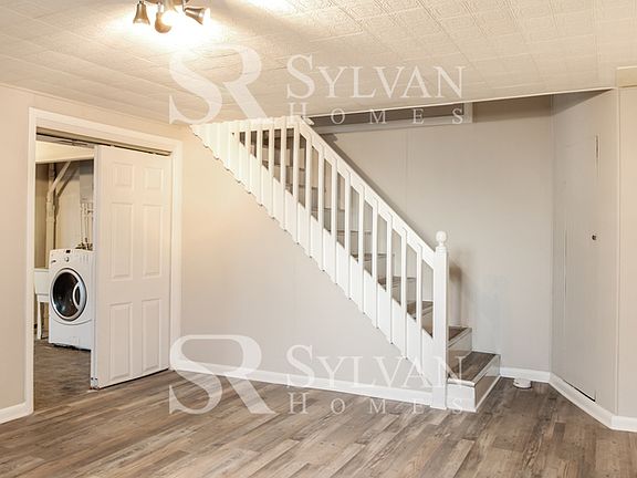 3rd image of 54 Stemmers Run Rd
