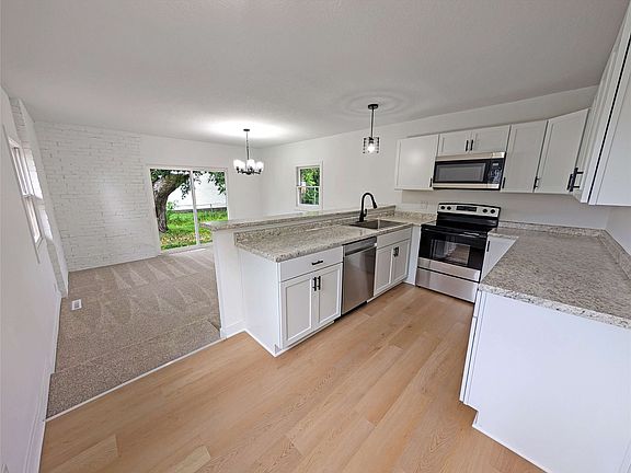 2nd image of 204 Sharon Ave